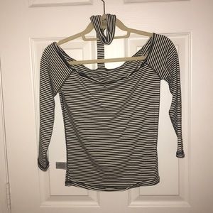 Fashion Nova Off-the-shoulder crop top w/ chocker